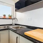 New Flat With View - 3 Min To Sea In Apartamento Luz