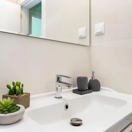 New Flat With View - 3 Min To Sea In *