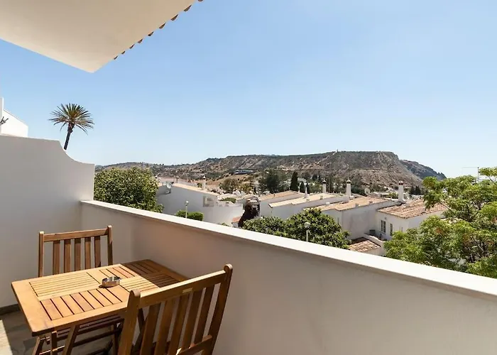 New Flat With View - 3 Min To Sea In Apartment Luz