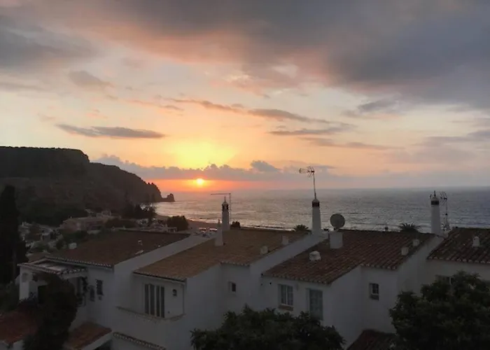 New Flat With View - 3 Min To Sea In Apartment Luz