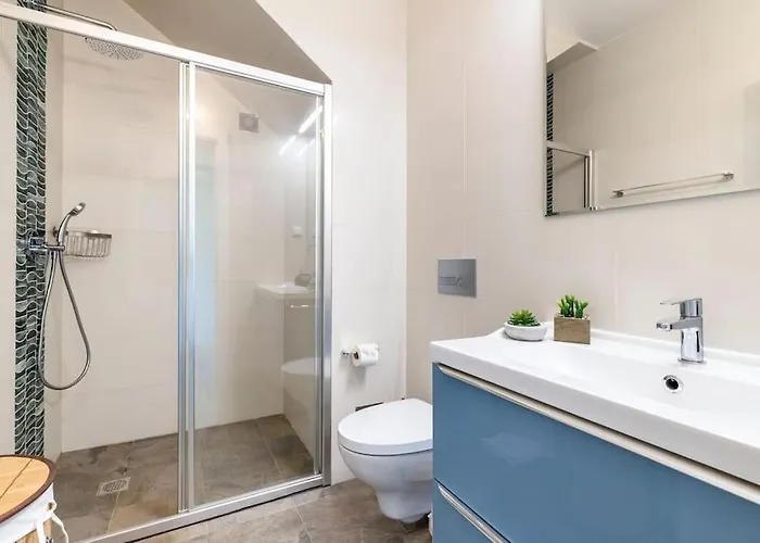 New Flat With View - 3 Min To Sea In * Luz
