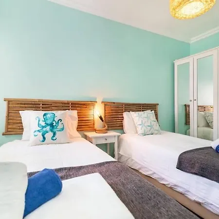 New Flat With View - 3 Min To Sea In * Luz