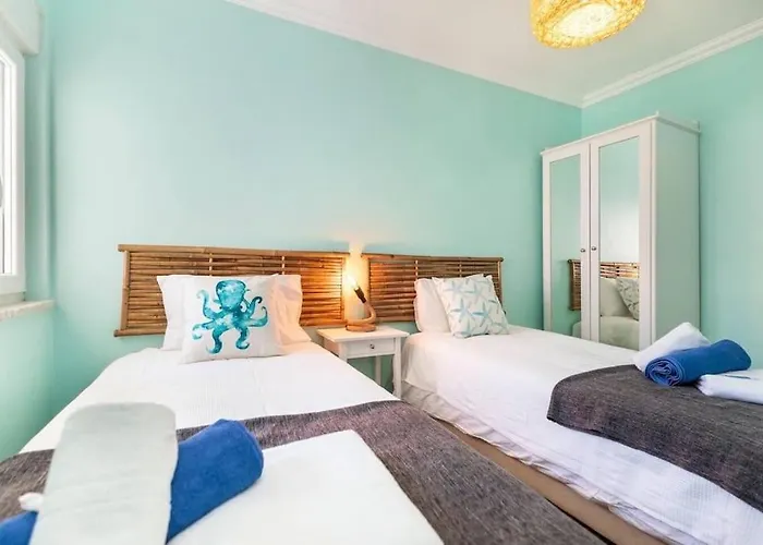 New Flat With View - 3 Min To Sea In * Luz